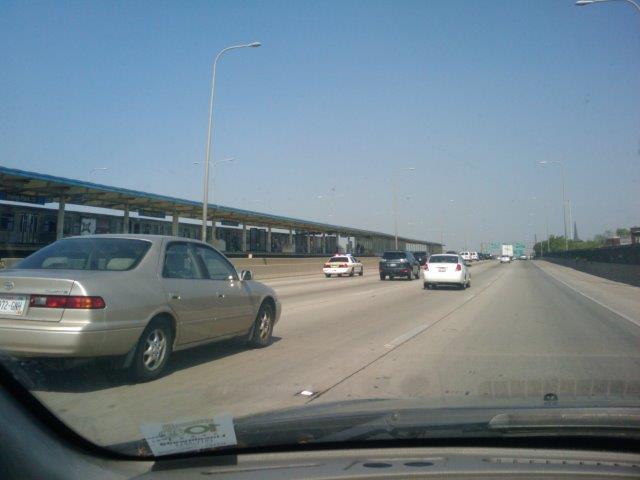 Willowbrook stretch limousine going to Chicago